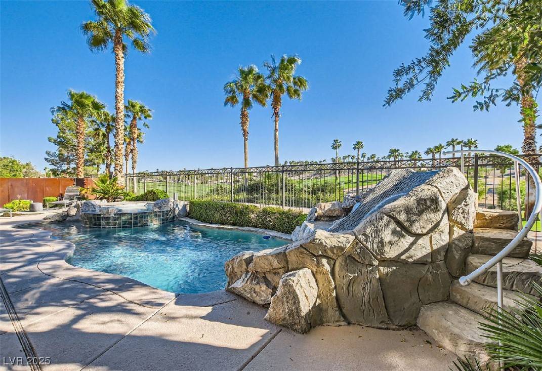 Las Vegas, NV 89148,151 Cliff Valley DR