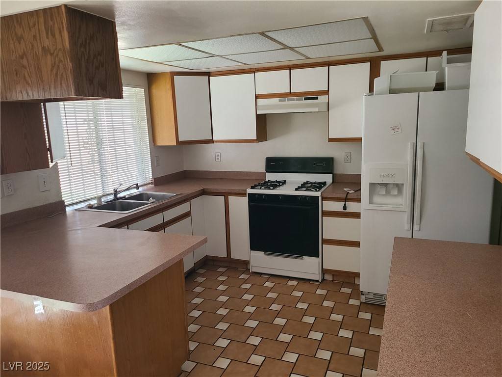 Las Vegas, NV 89110,4437 Sherrill AVE