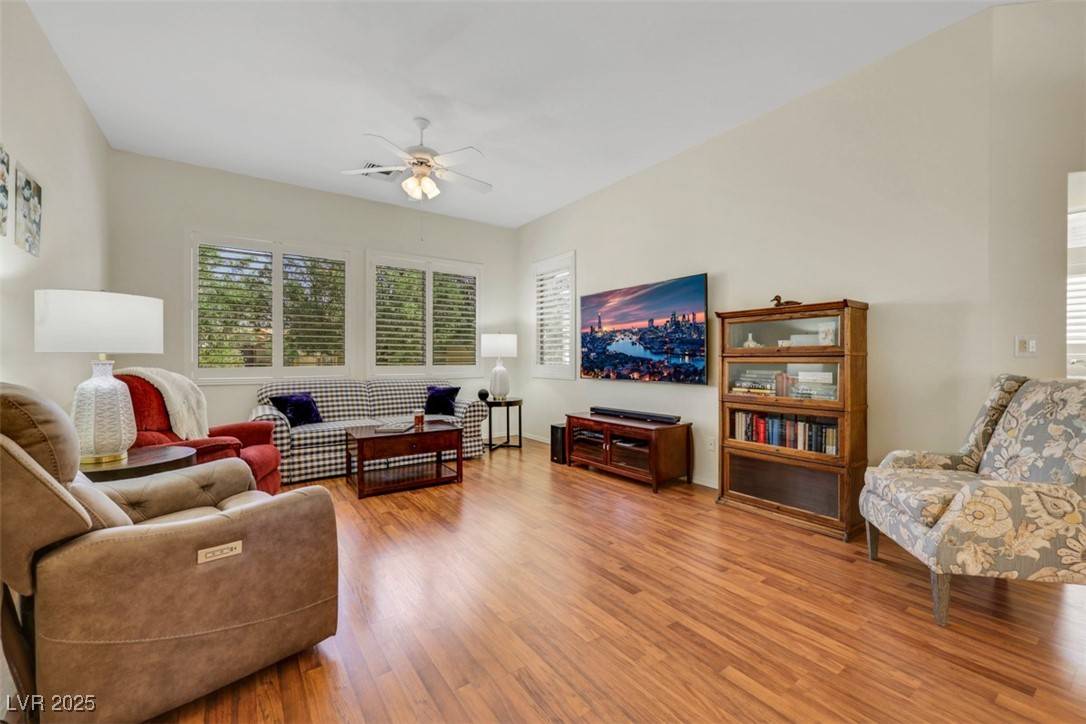 Las Vegas, NV 89134,10532 Sea Palms AVE
