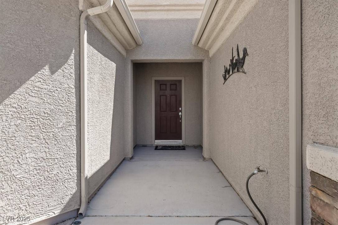 North Las Vegas, NV 89084,2108 Willow Wren DR