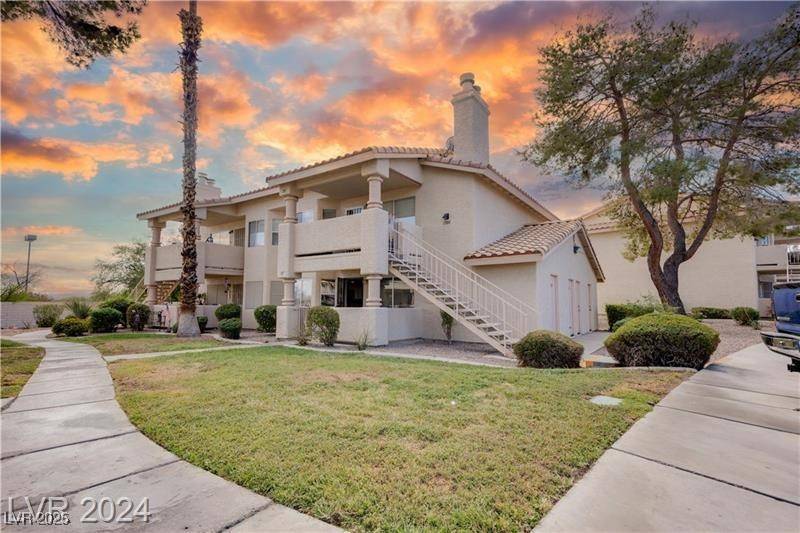 Las Vegas, NV 89128,1300 Pinto Rock LN #201