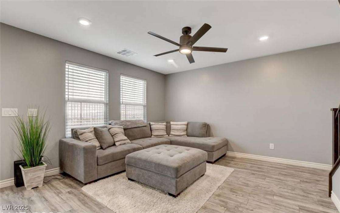 Henderson, NV 89012,280 Quail Finch DR