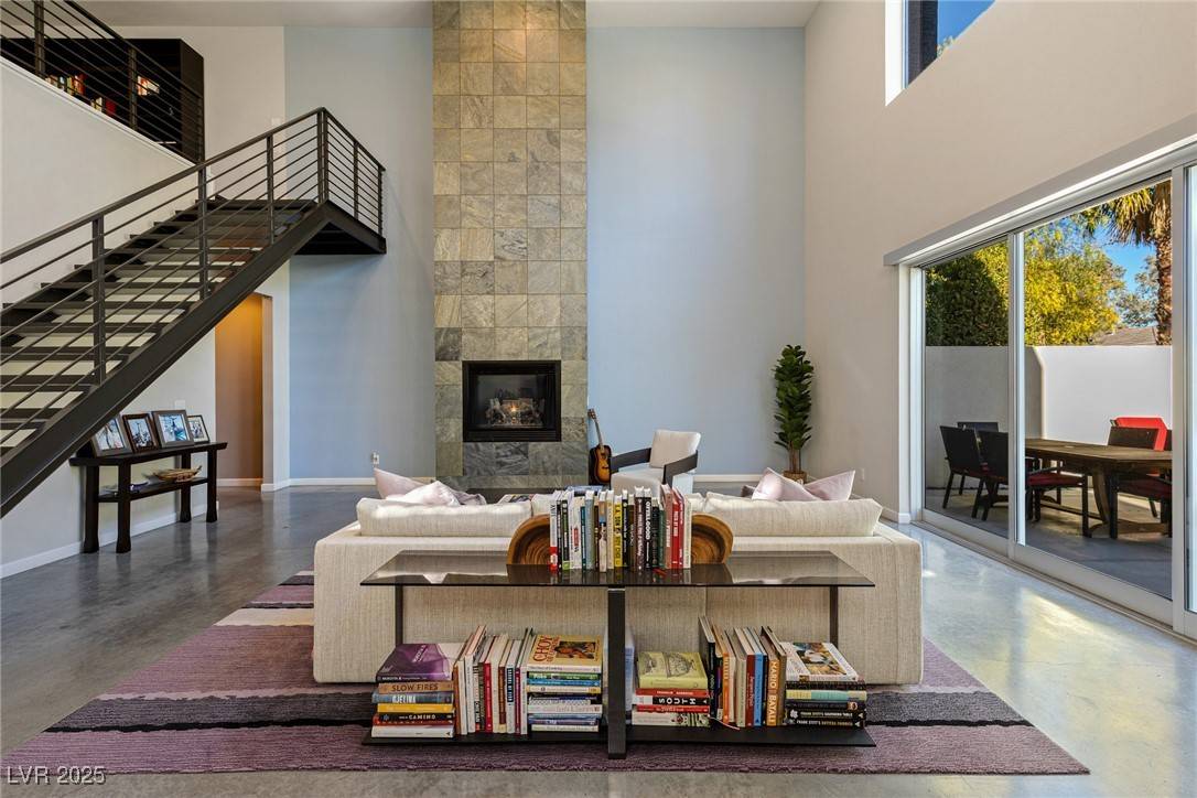 Las Vegas, NV 89117,2672 Mystere CT