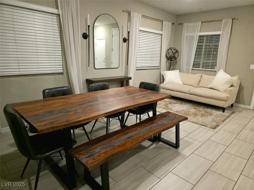 Henderson, NV 89002,458 Lost Horizon AVE