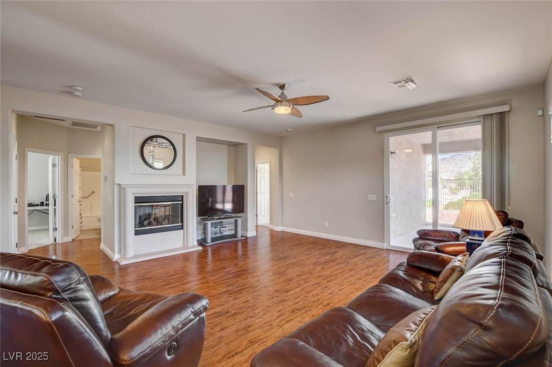 Las Vegas, NV 89131,7152 Fairwind Acres PL