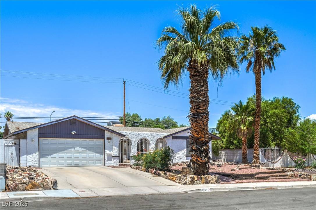 Las Vegas, NV 89121,4461 Greenhill DR