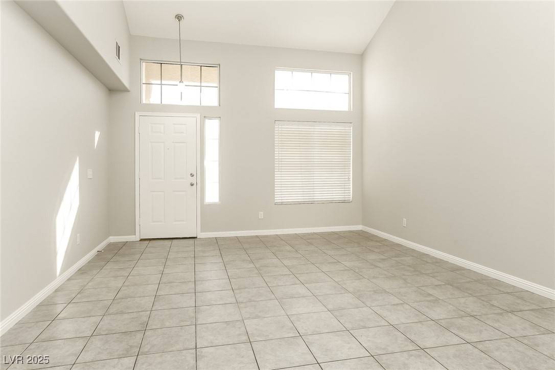 North Las Vegas, NV 89031,6031 Blue Autumn ST