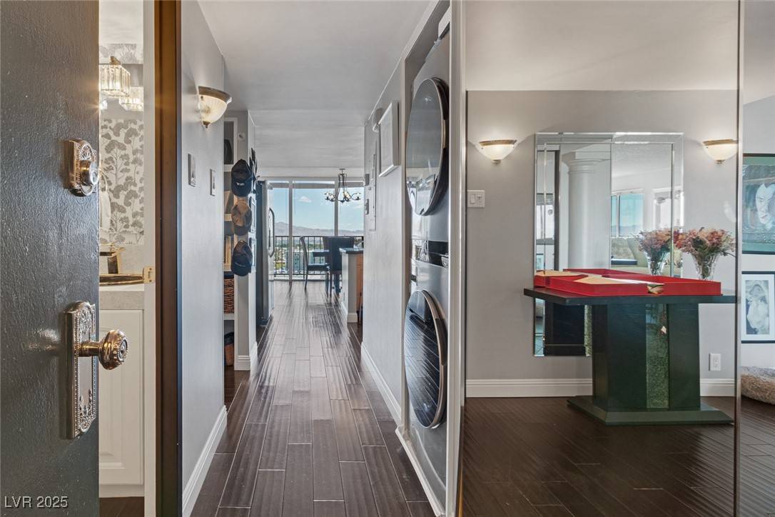 Las Vegas, NV 89109,3111 Bel Air DR #16D
