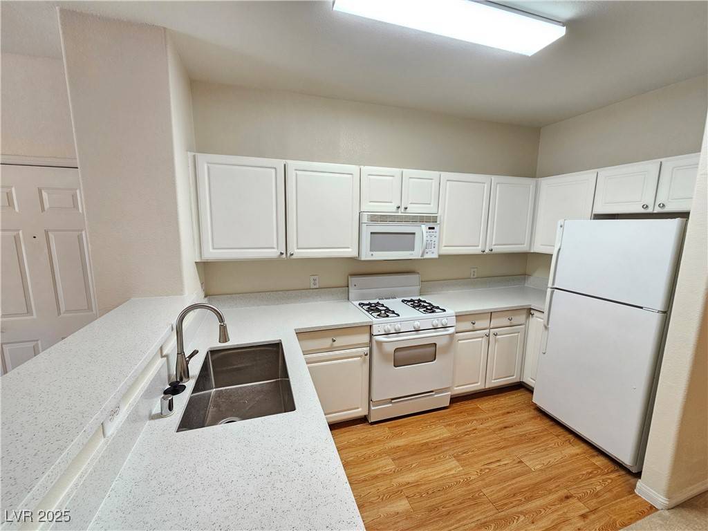 Las Vegas, NV 89123,9000 S LAS VEGAS BLVD #1176