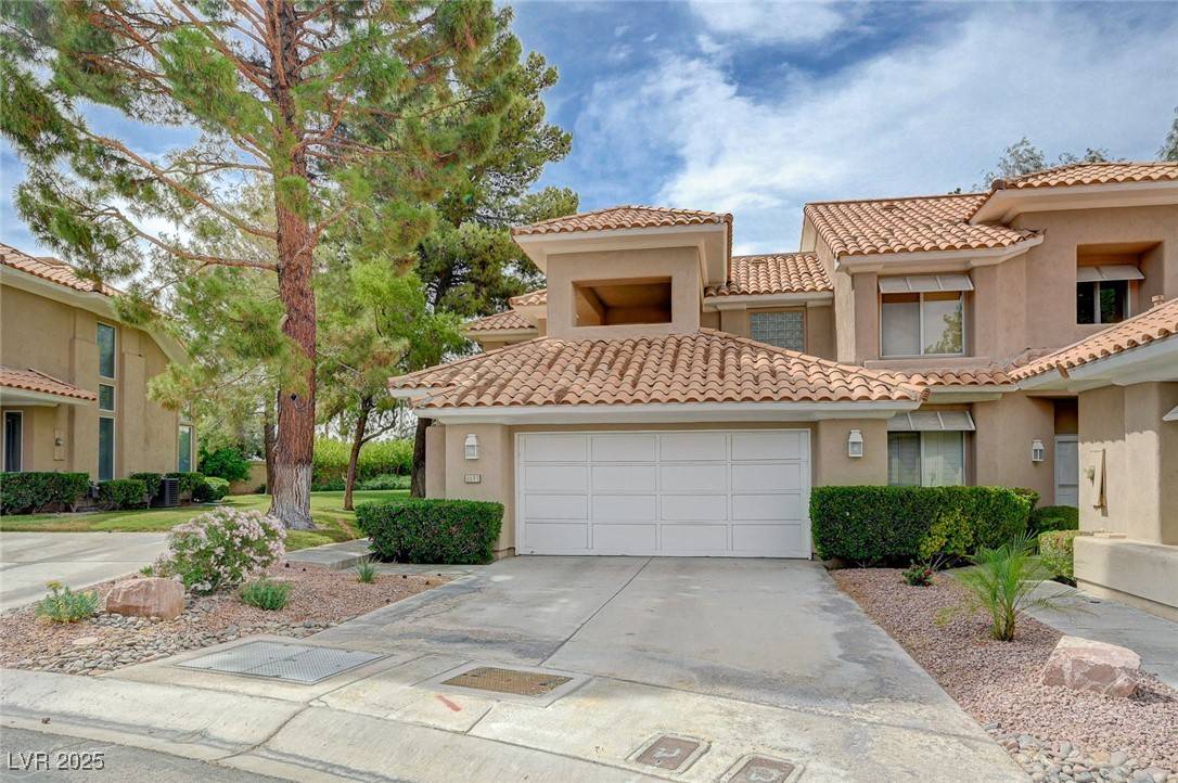 Las Vegas, NV 89113,8591 Heather Downs DR