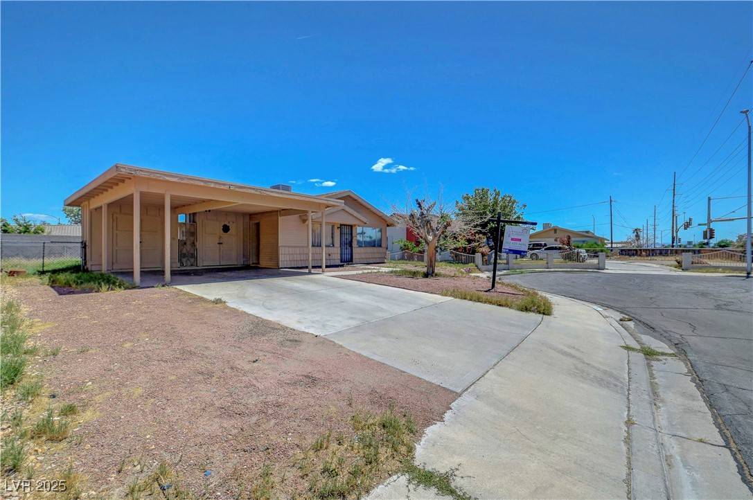 Las Vegas, NV 89115,3630 N Pecos RD