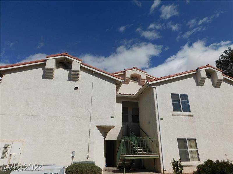 Las Vegas, NV 89156,6201 E Lake Mead BLVD #218