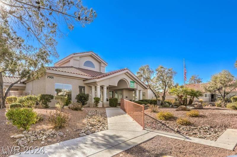 Las Vegas, NV 89145,7912 Foxwood PL #104