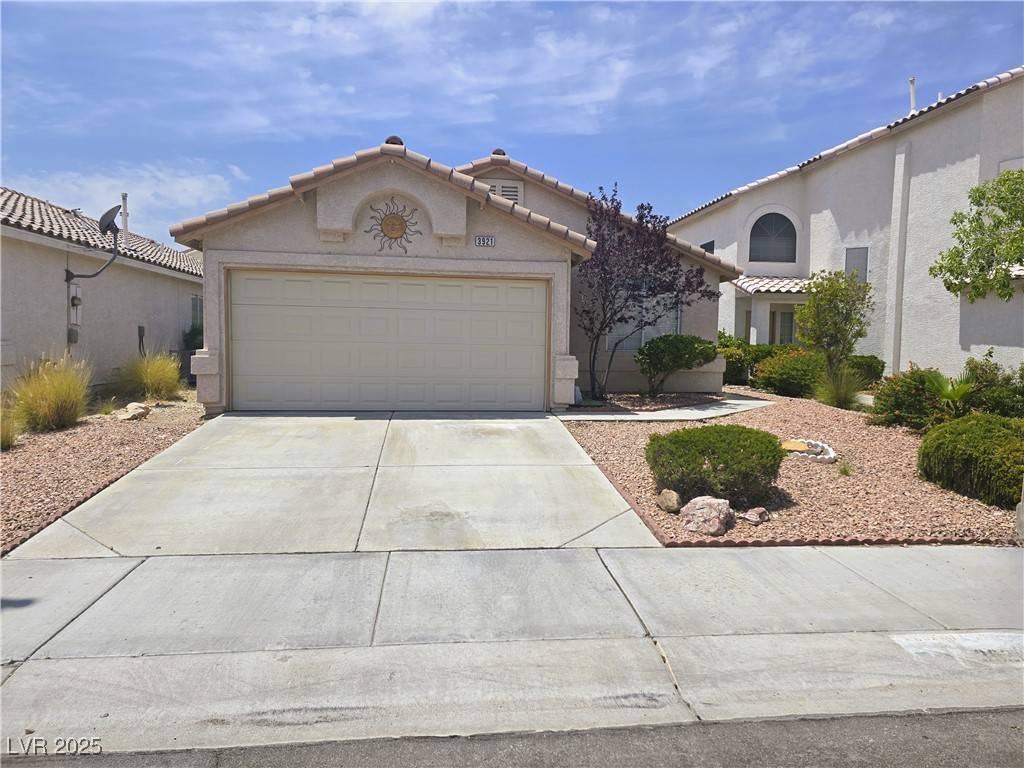 Las Vegas, NV 89129,3921 Copperhead Hills ST
