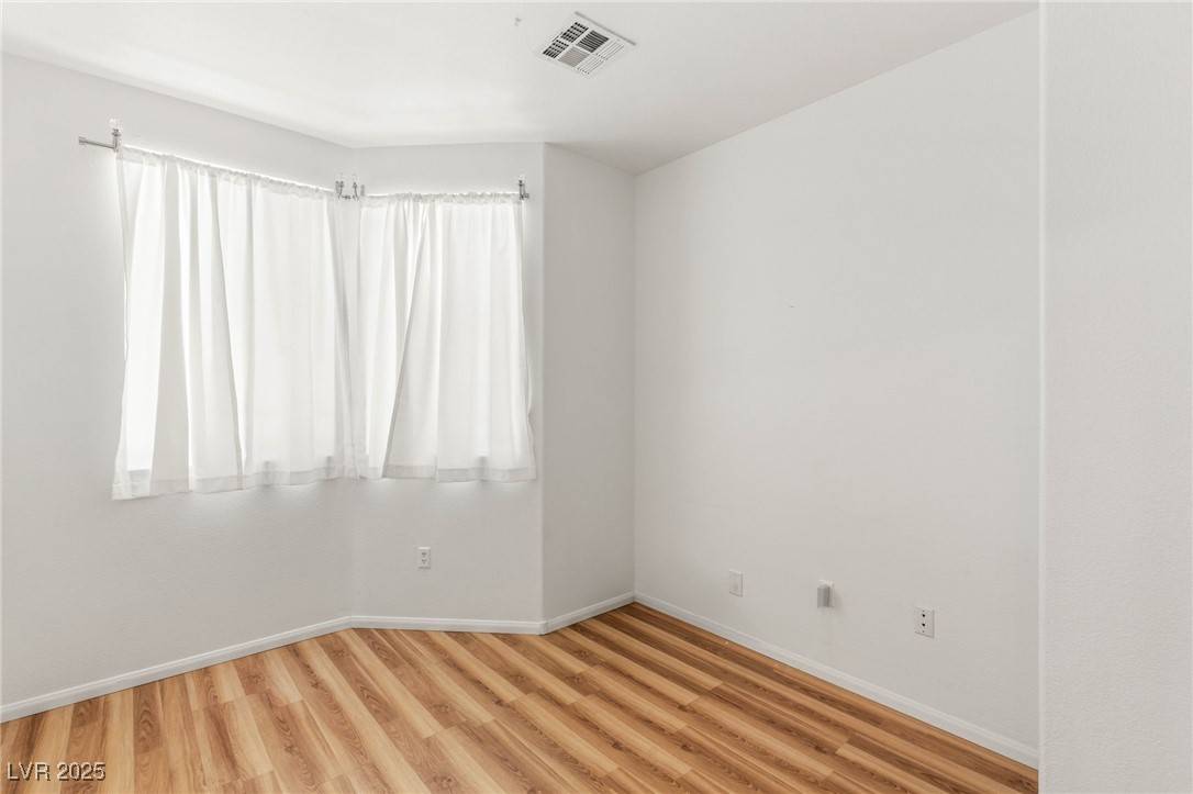 Las Vegas, NV 89148,9688 MEEKS BAY AVE