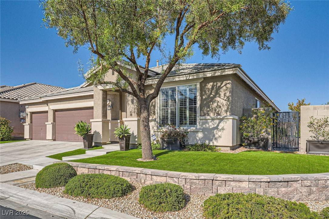 Las Vegas, NV 89166,7030 Silver Ridge Peak ST