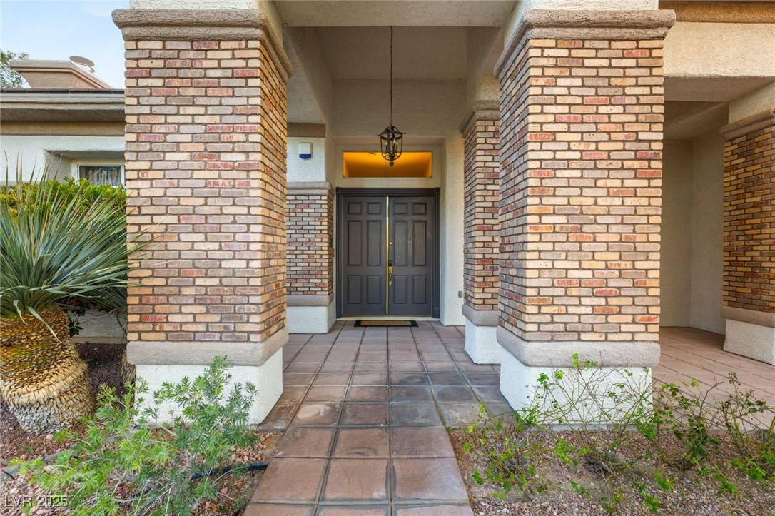 Las Vegas, NV 89129,4649 BIRD VIEW CT