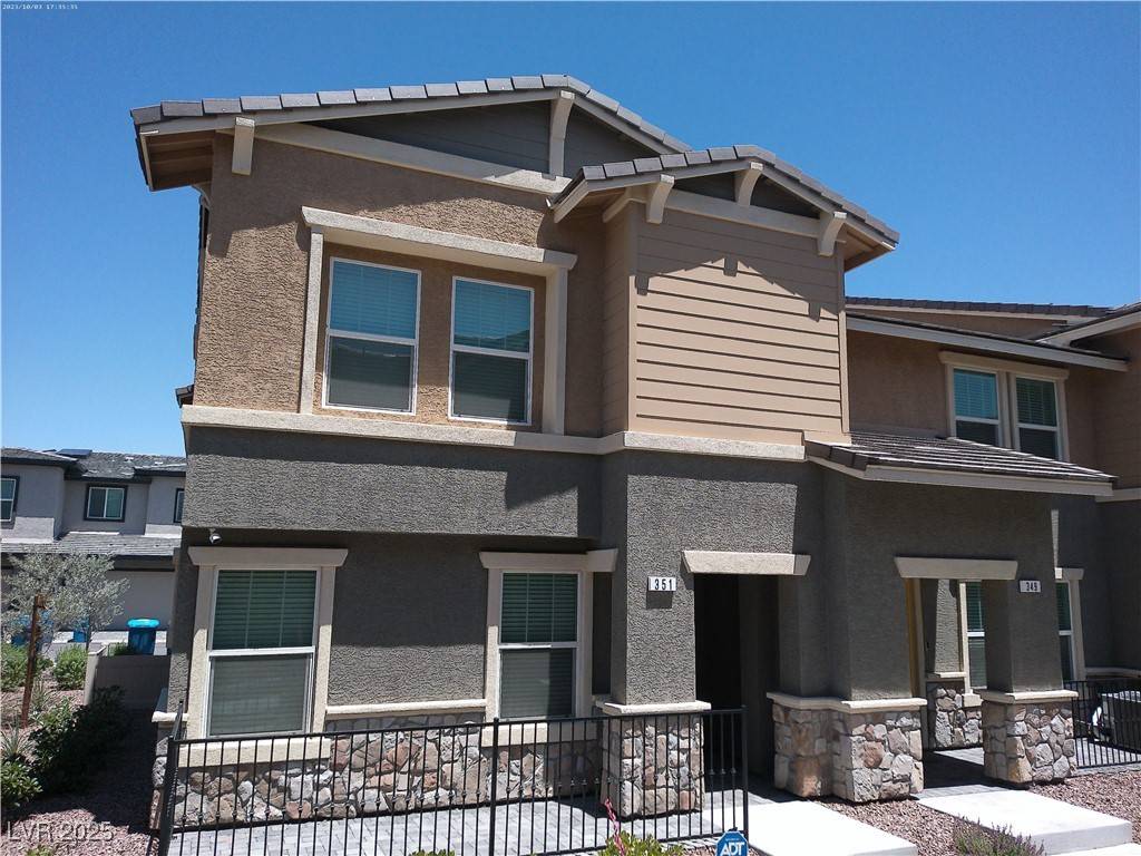 Henderson, NV 89011,351 Summer Sparrow AVE