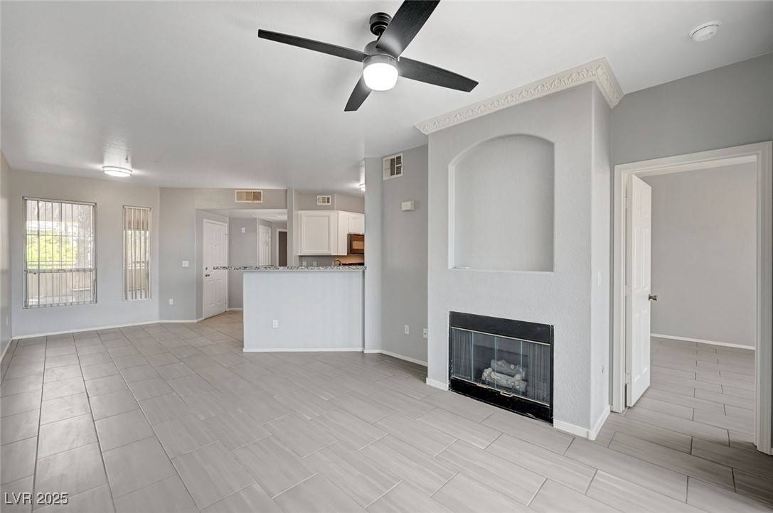 Las Vegas, NV 89113,7189 S Durango DR #208