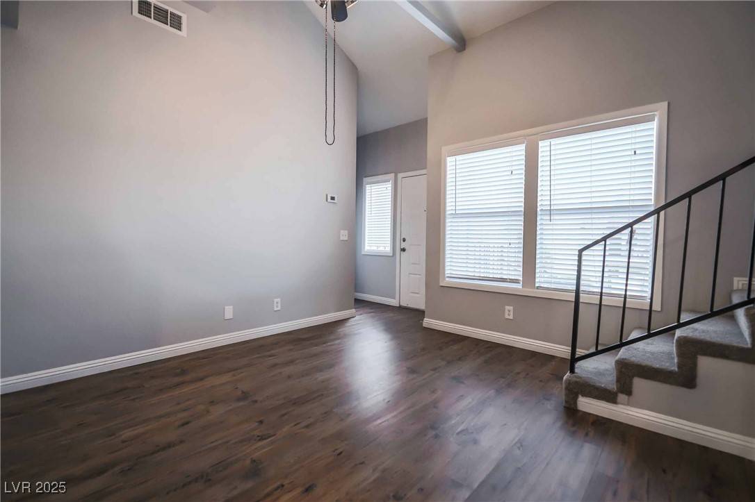 Las Vegas, NV 89103,3925 AQUAMARINE WAY #73