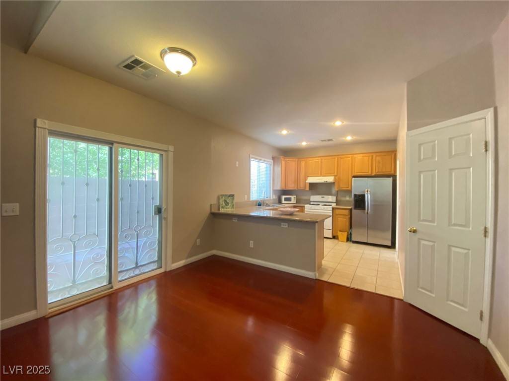 Las Vegas, NV 89146,2694 Rimpacific CIR