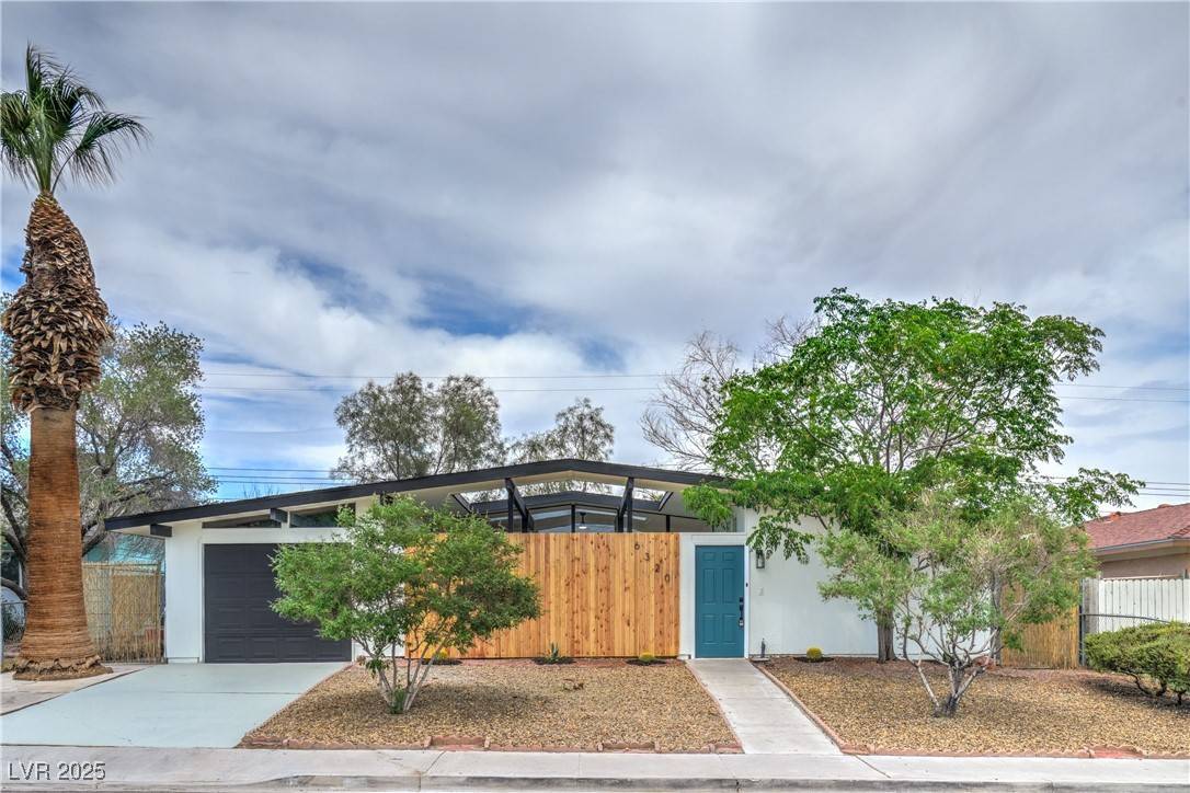 Las Vegas, NV 89107,6320 Dayton AVE