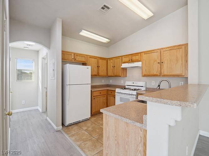 Las Vegas, NV 89122,4830 Double Down DR #102