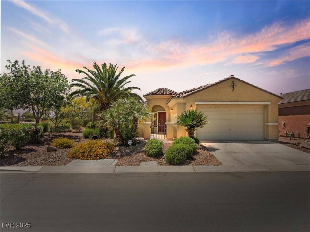Las Vegas, NV 89131,8409 Sherwood Park DR