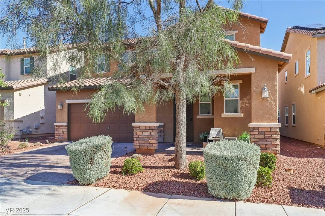 Las Vegas, NV 89183,334 E Neal AVE