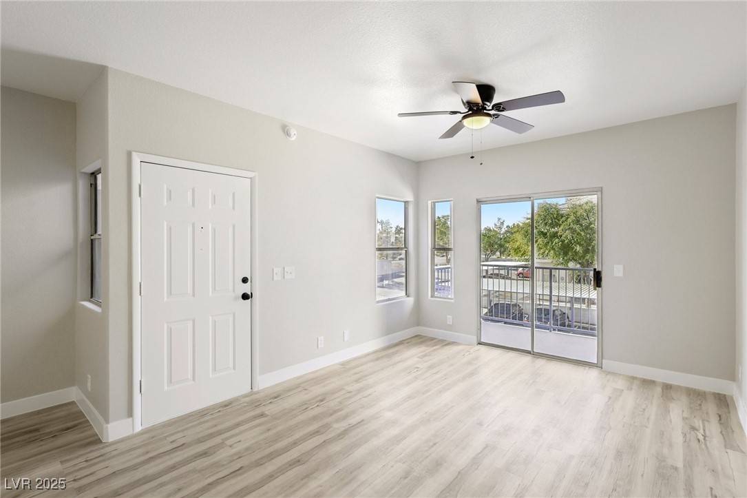 Henderson, NV 89074,2201 Ramsgate DR #327