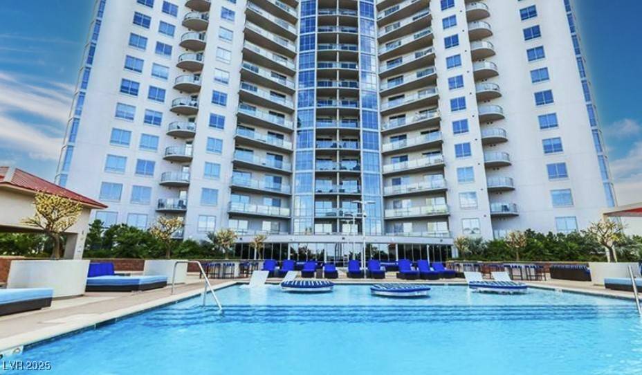 Las Vegas, NV 89102,200 W Sahara AVE #2806