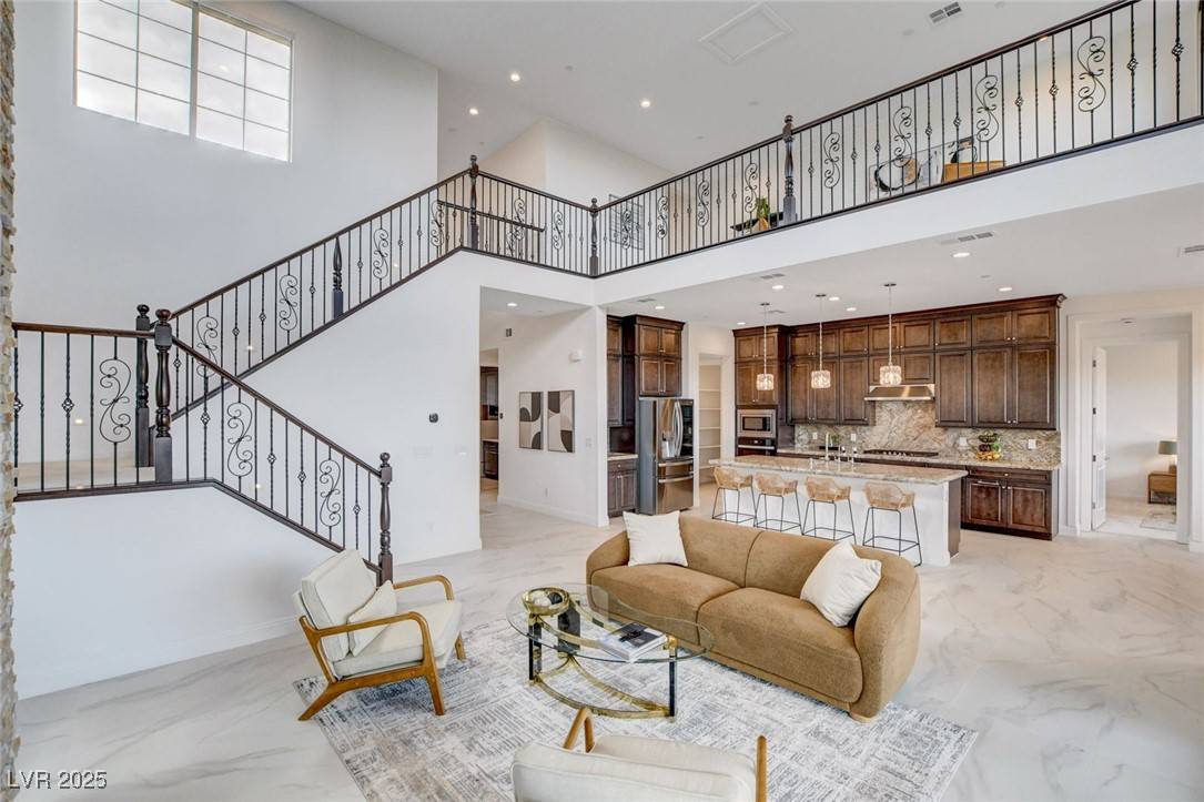 Las Vegas, NV 89138,350 Gandara ST