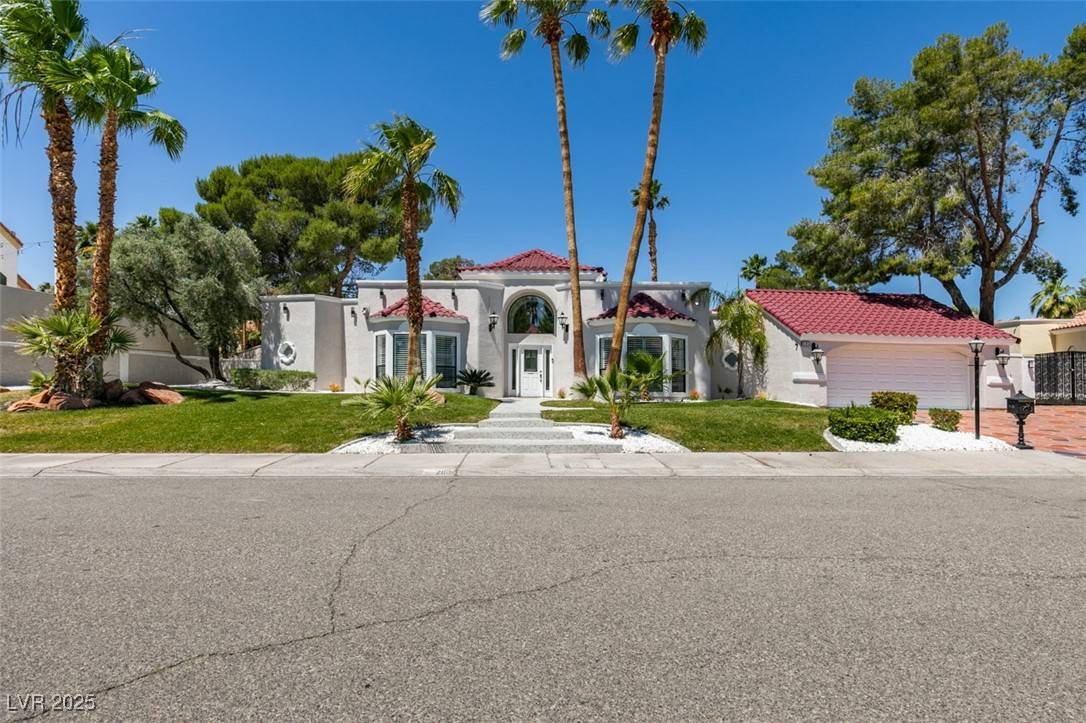 Las Vegas, NV 89117,2101 Diamond Bar DR