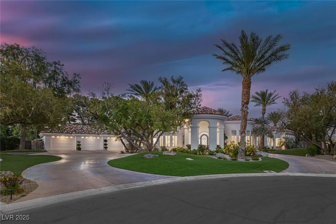 Las Vegas, NV 89129,8130 Cassian CT