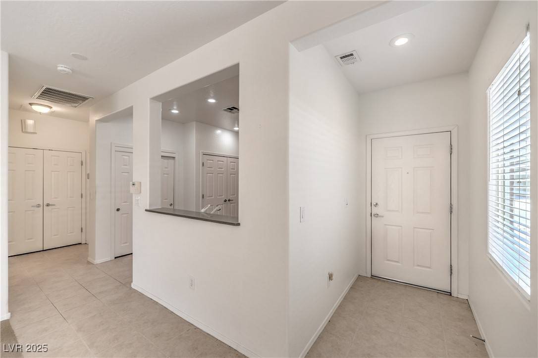 Henderson, NV 89044,2550 Evening Twilight AVE