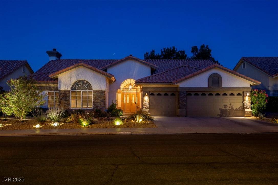 Las Vegas, NV 89117,1432 Castle Crest DR