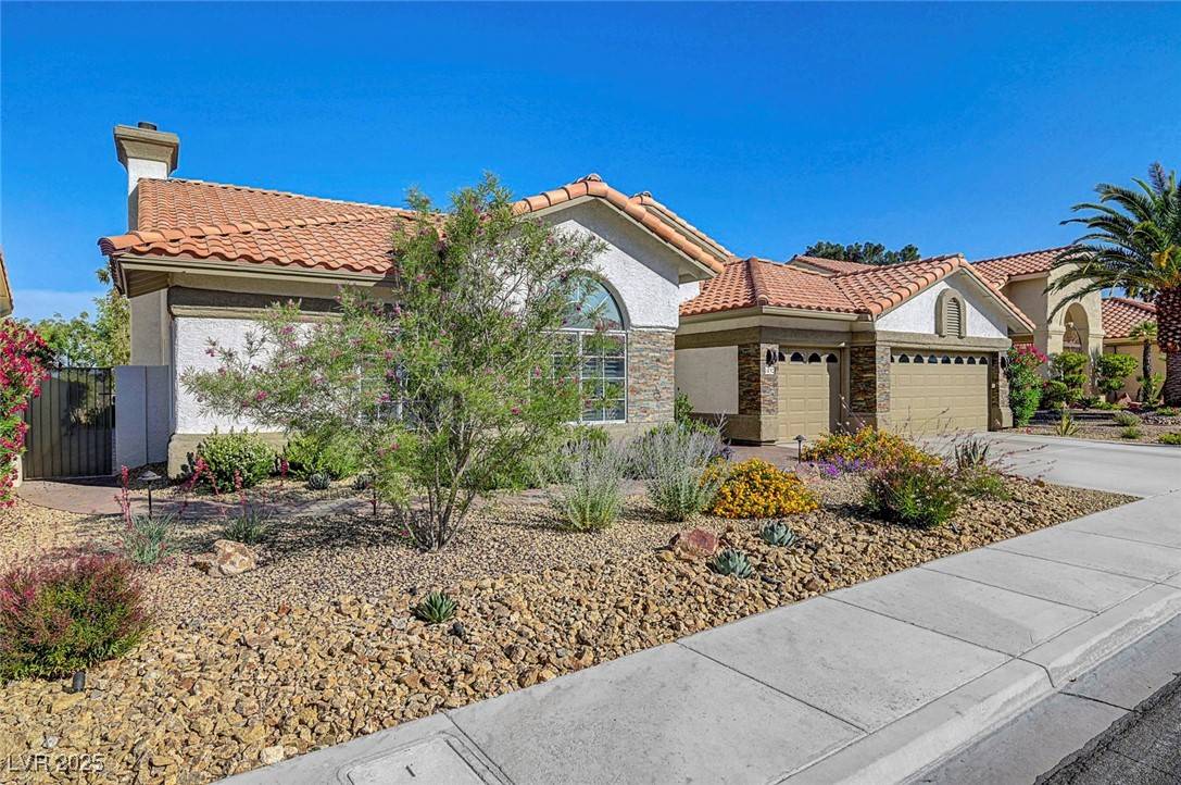 Las Vegas, NV 89117,1432 Castle Crest DR