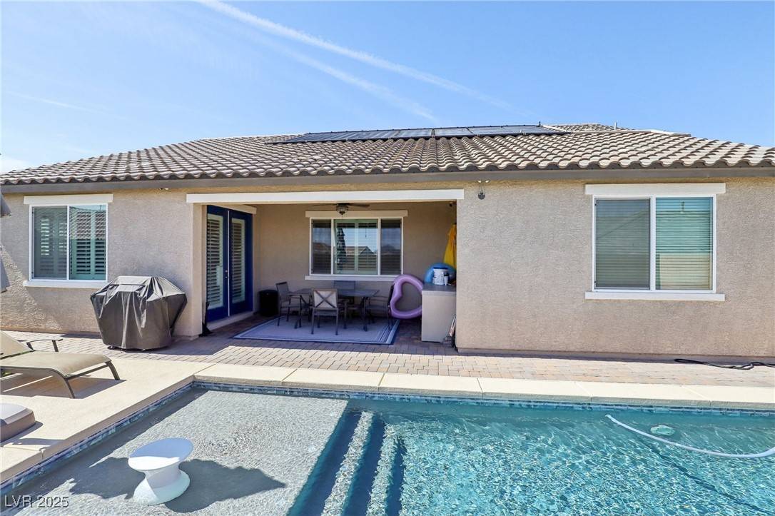 Henderson, NV 89011,716 Cadence View WAY