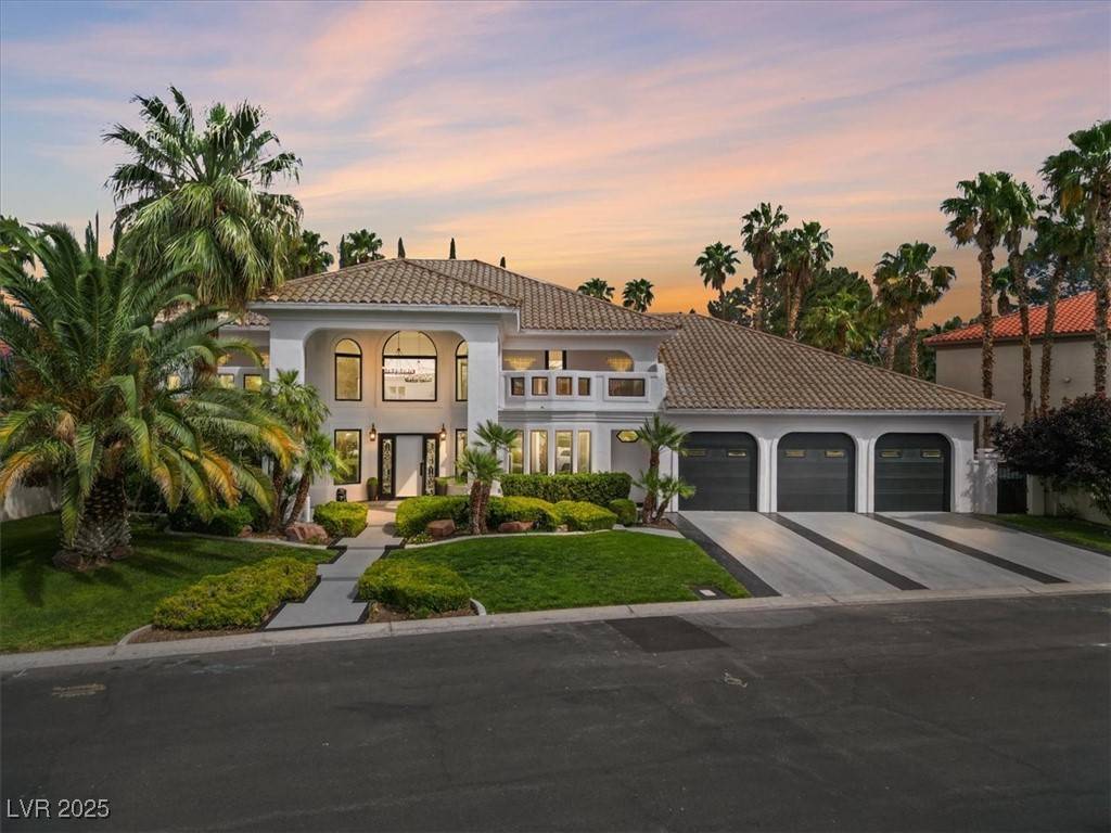Las Vegas, NV 89113,21 Sawgrass CT