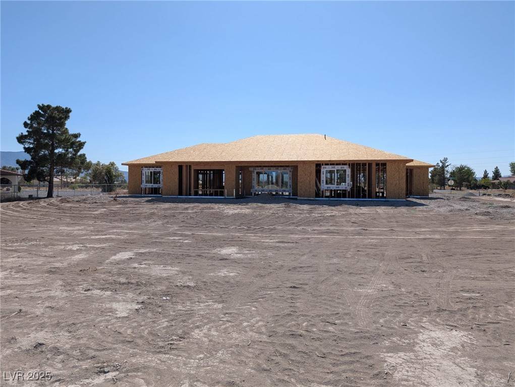 Pahrump, NV 89048,2561 Red Rock DR