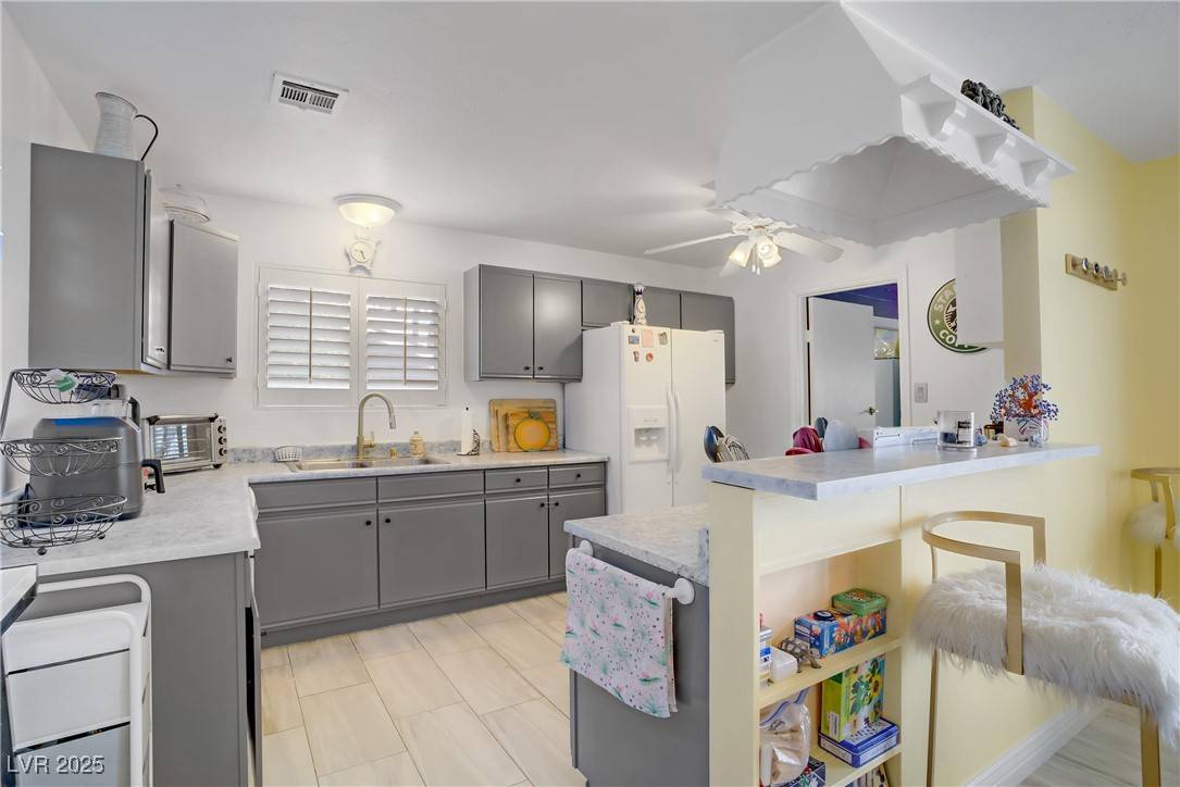 Las Vegas, NV 89102,2706 Colanthe AVE