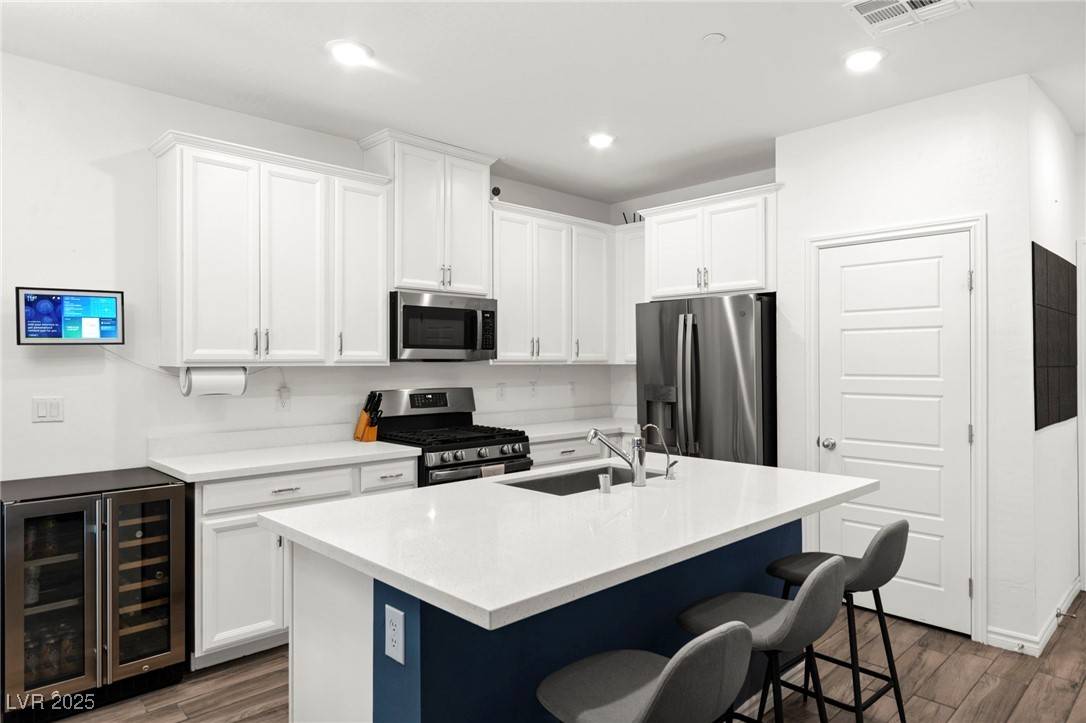 Las Vegas, NV 89183,25 Barbara LN #36