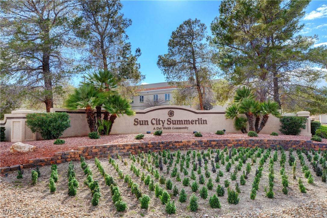 Las Vegas, NV 89134,2805 Hanging Rock DR