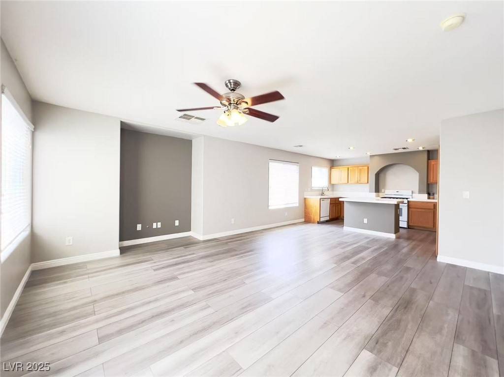Las Vegas, NV 89113,7371 Catmint ST