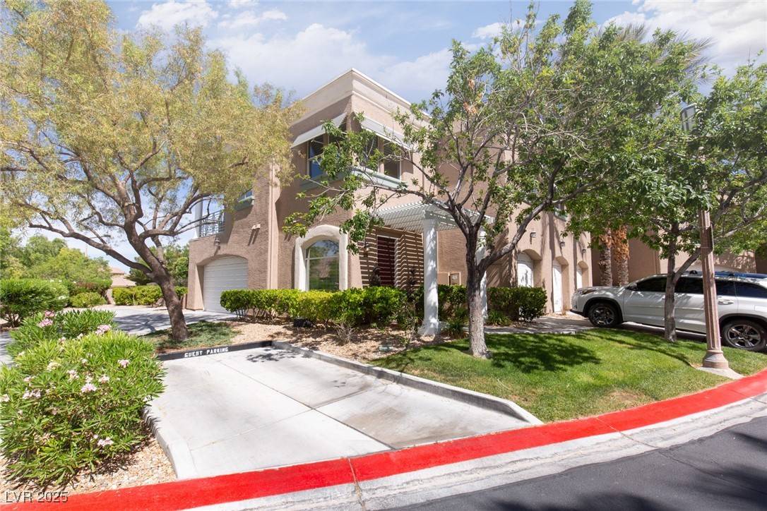 Las Vegas, NV 89134,808 Dana Hills CT #101