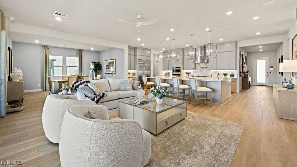 Henderson, NV 89011,243 Paraggi Bay DR