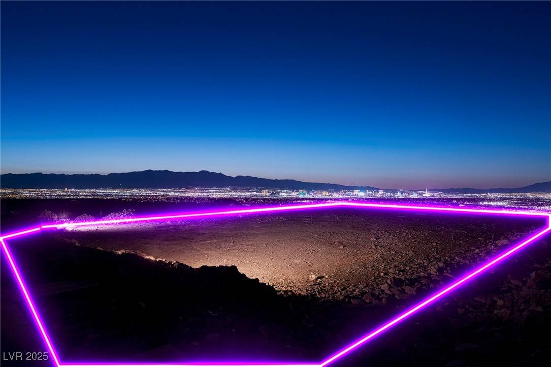 Henderson, NV 89012,567 Rock Peak DR