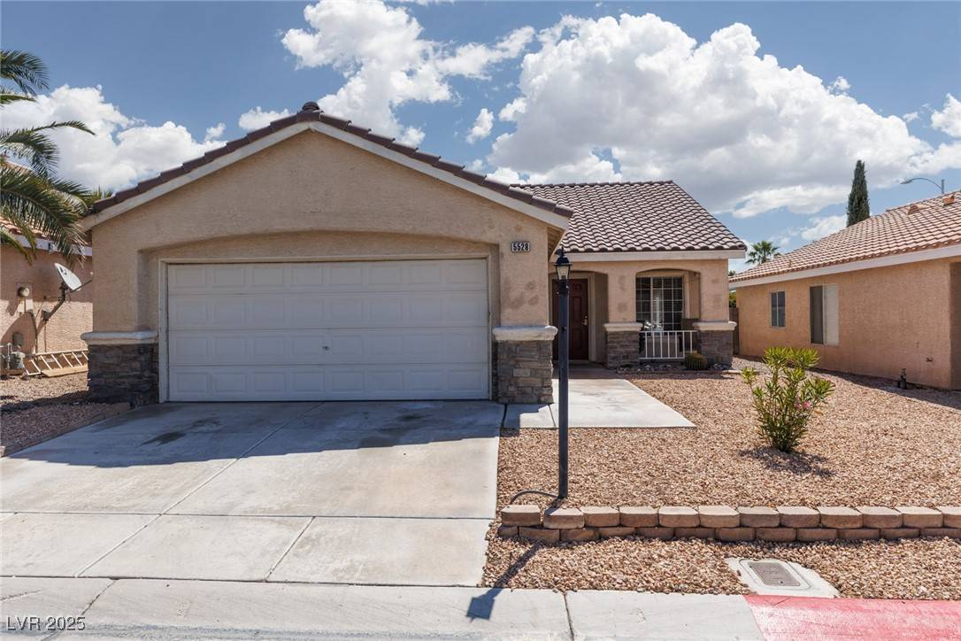 Las Vegas, NV 89130,5528 Morningcross ST