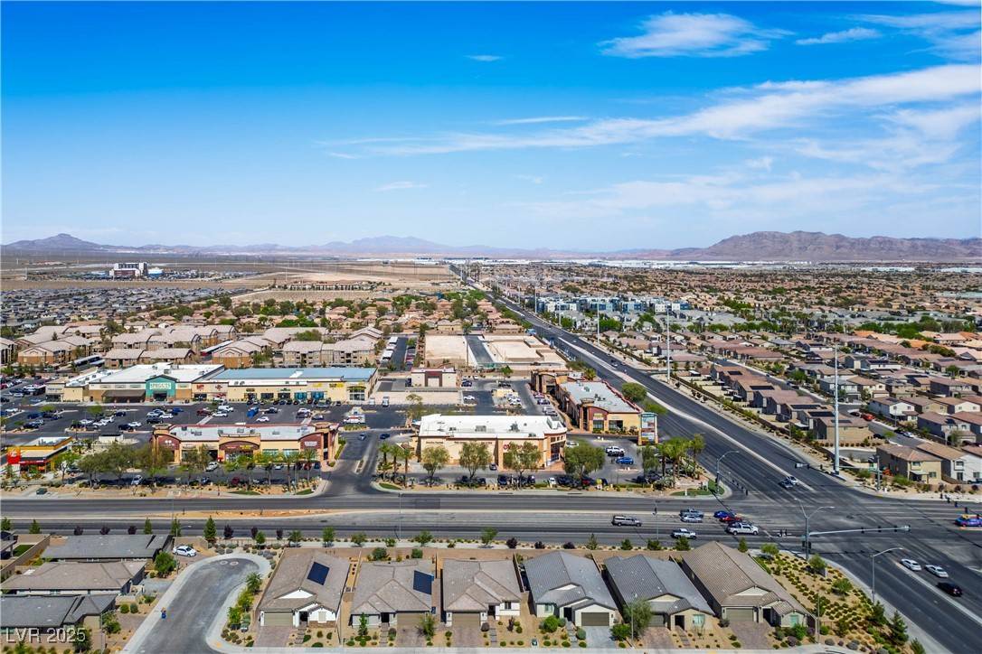 North Las Vegas, NV 89086,6432 Linden ST