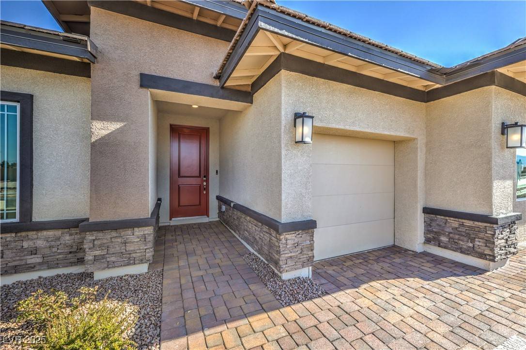 Henderson, NV 89011,1044 FOREST FALCON DR